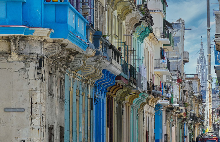 Kleurvolle huizen in Havana, Cuba