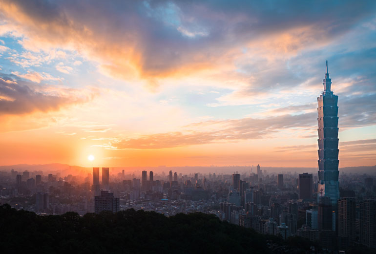 Architectuurfotografie van stadsgebouwen van Taipei, gezien vanaf Elephant Mountain